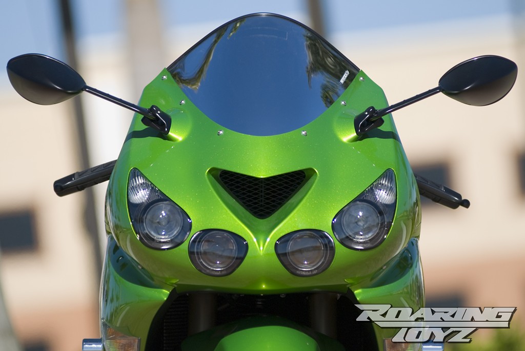 Kawasaki ZX14 with 240 Swingarm Kit in Factory Green | Roaring Toyz