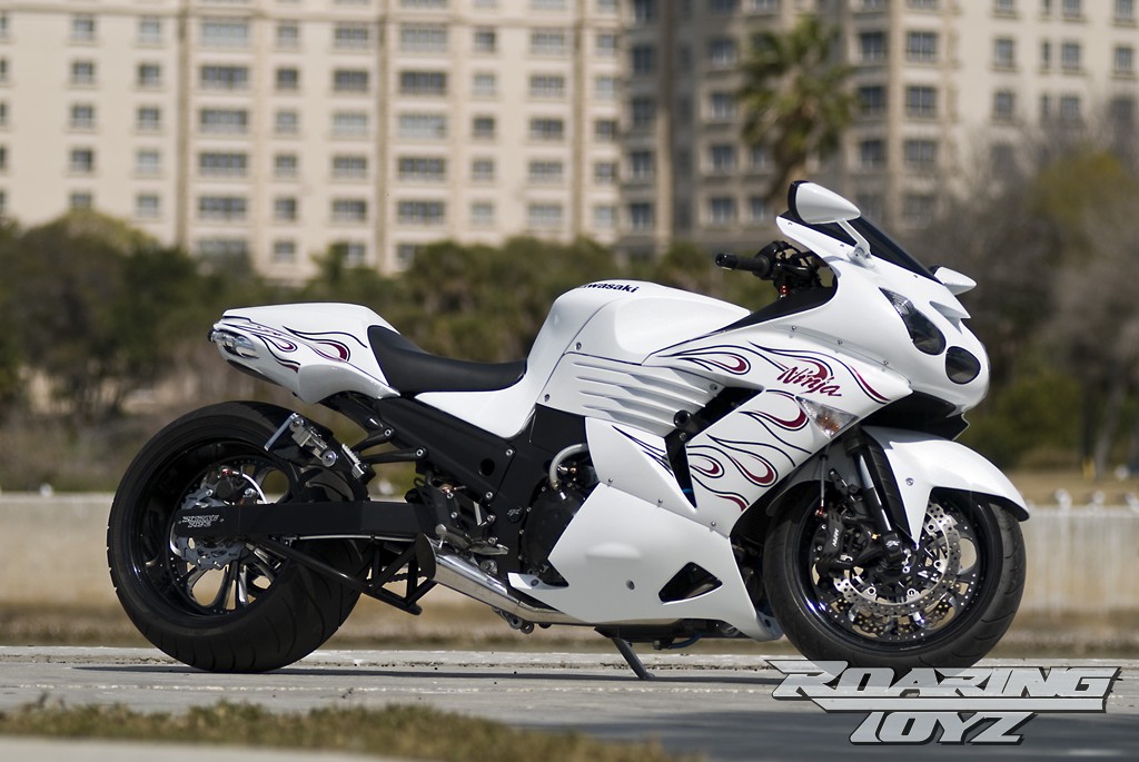 kawasaki-zx14-turbo-07-white_0141 | Roaring Toyz