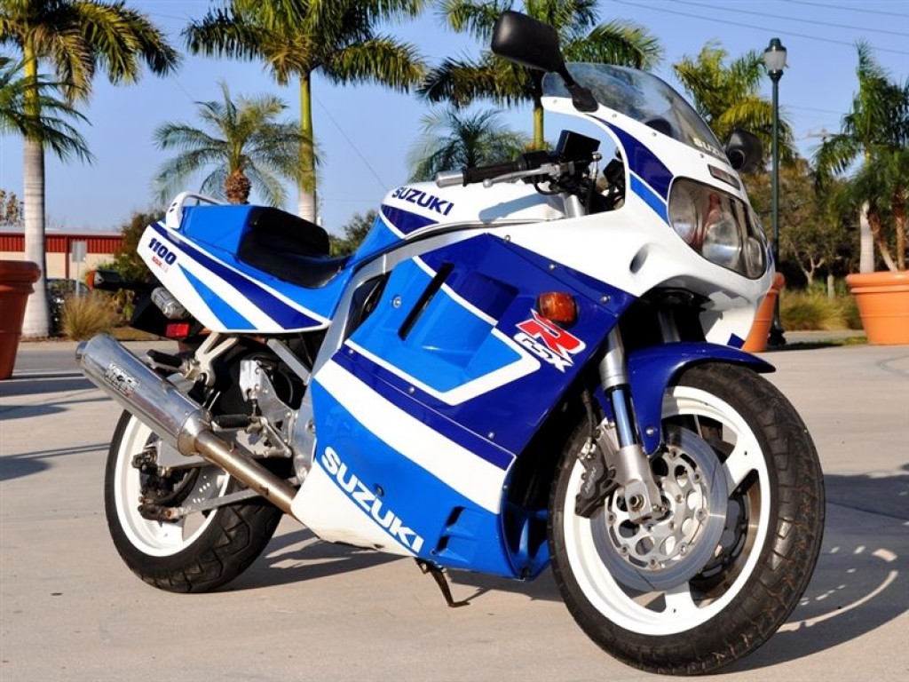 1992 Suzuki GSXR 1100 w/ 16K original miles
