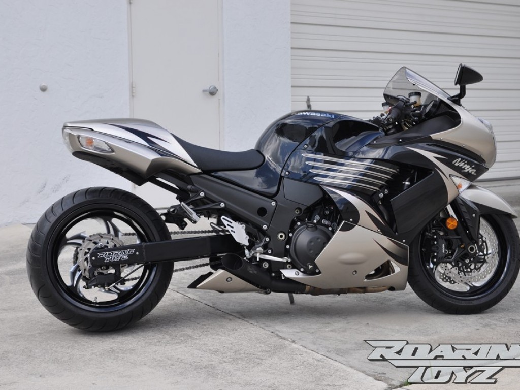 Titanium/Black ZX-14 with O.S.D. Signature Series Swingarm