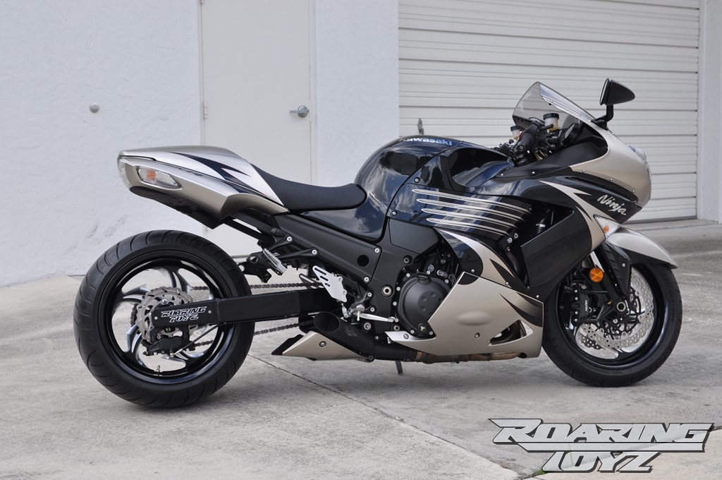 Titanium/Black ZX-14 with O.S.D. Signature Series Swingarm 