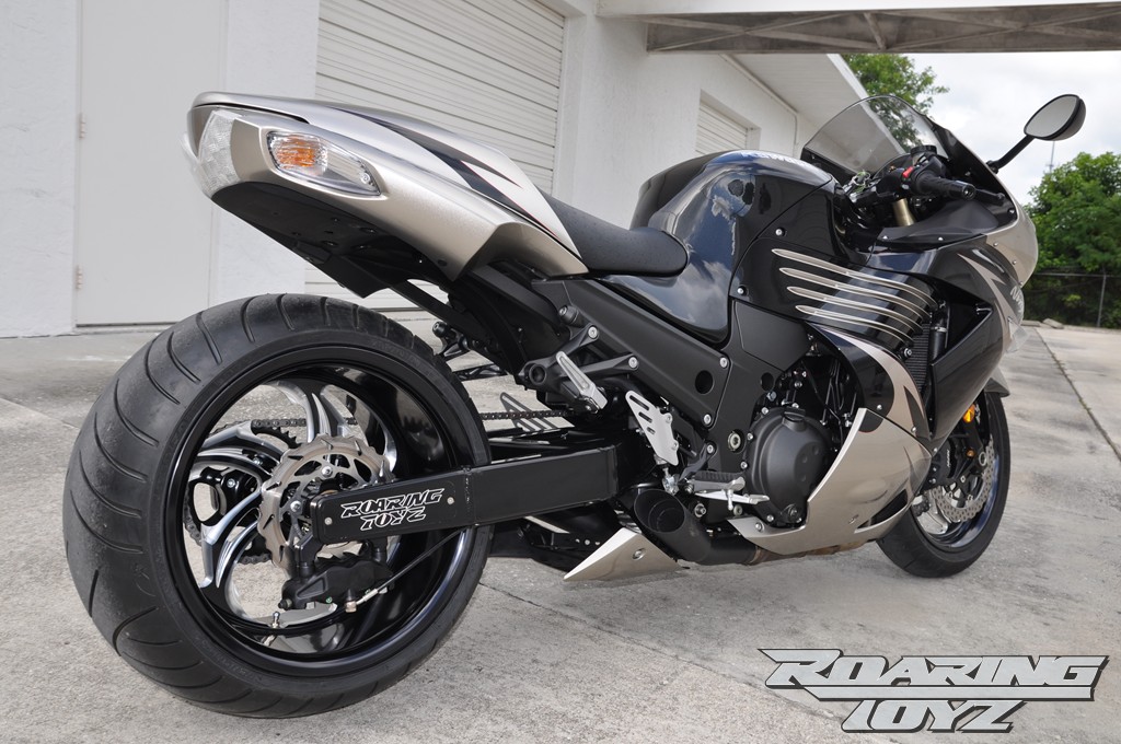 Titanium/Black ZX-14 with O.S.D. Signature Series Swingarm 