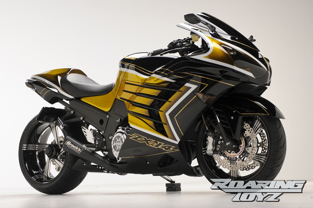 Roaring Toyz Custom ZX-14 w/ Billet Single-Sided Swingarm 