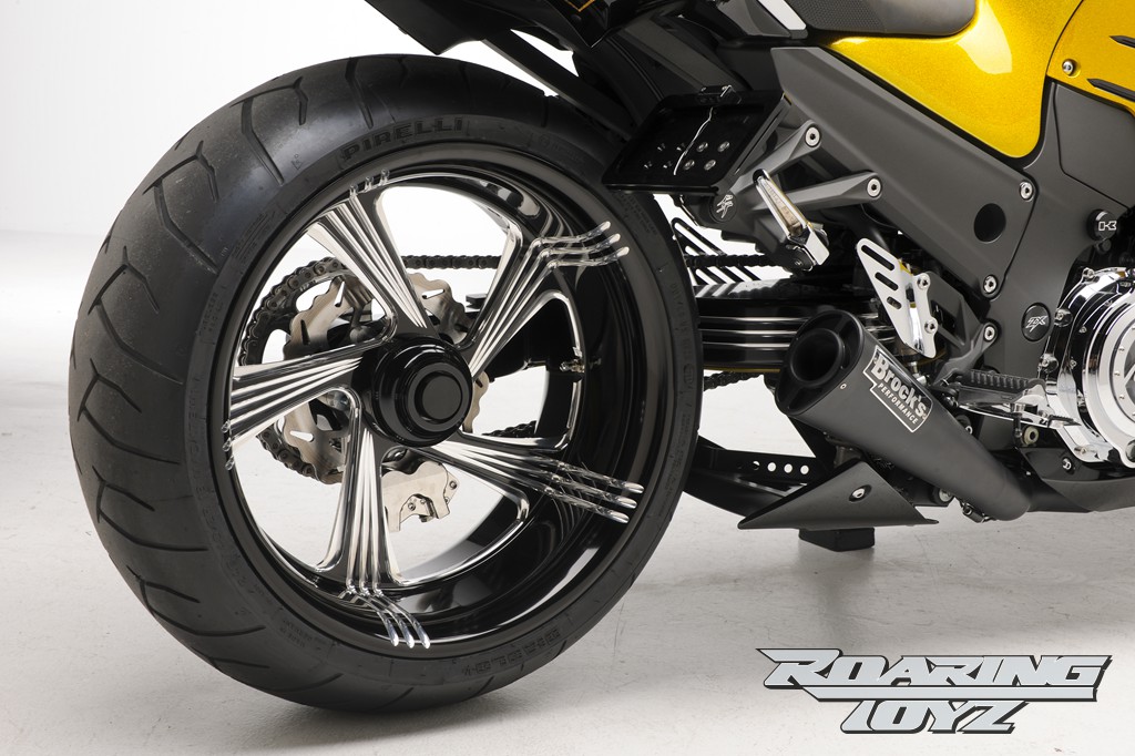 Roaring Toyz Custom ZX-14 w/ Billet Single-Sided Swingarm 