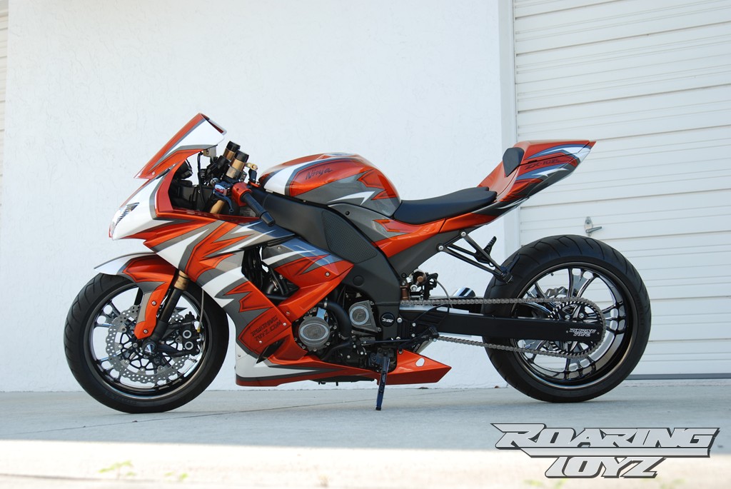 Roaring Toyz Custom Kawasaki ZX10 | Roaring Toyz