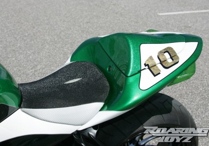 カスタム＊TheFantasyBeasts・緑のうさぎくん ZX-10R納車ァ！】最近購入したスタント仕様のバイクに試乗したら