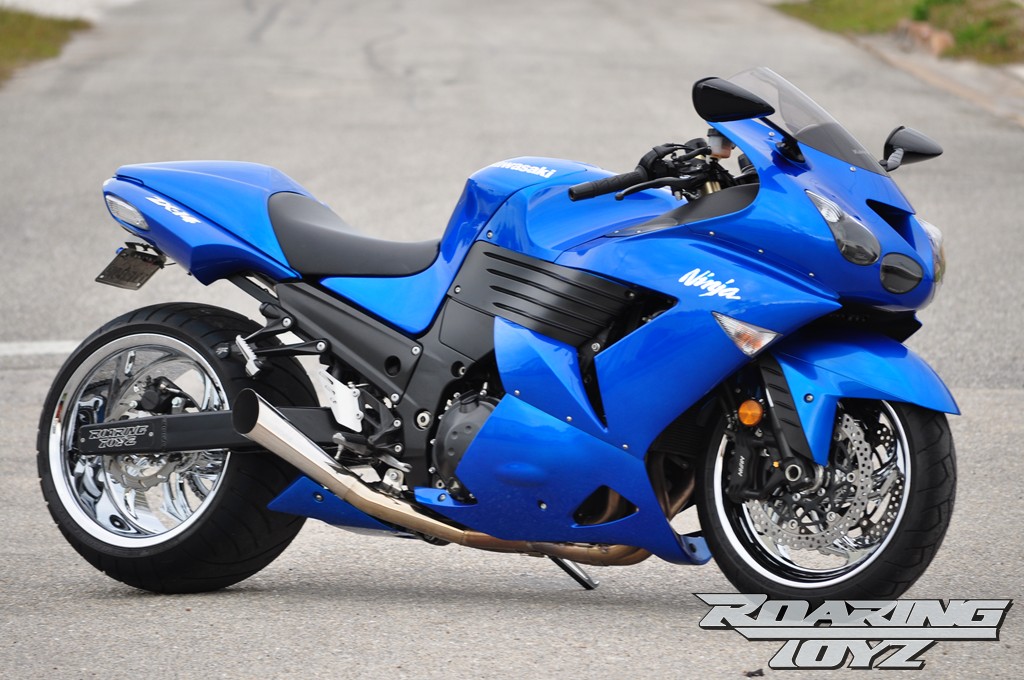 Plasma Blue ZX14 330 Outside Drive | Roaring Toyz