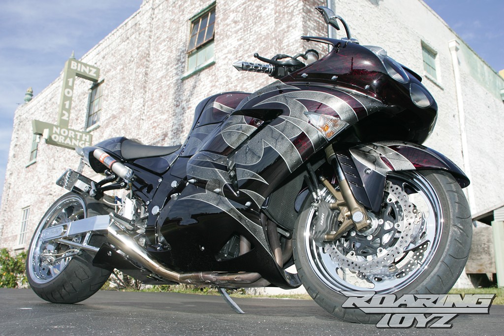 Mystic Tribal Kawasaki ZX14 Custom | Roaring Toyz