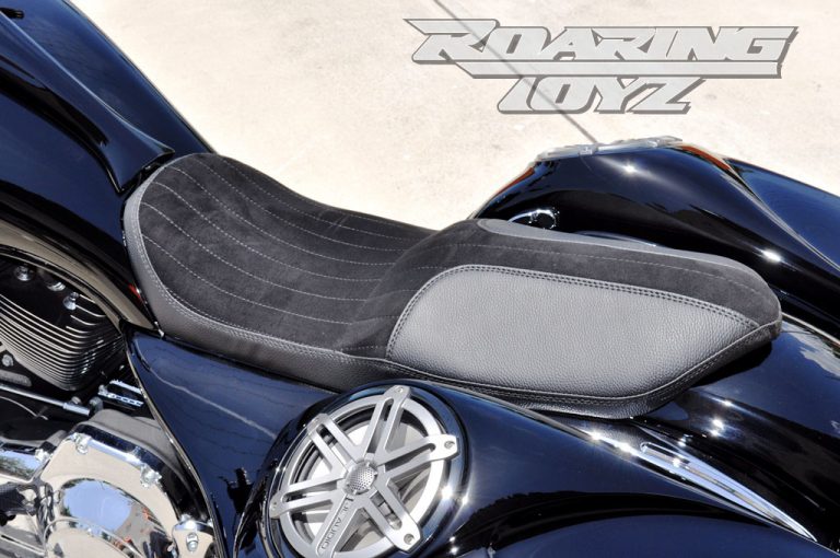 Harley Custom Bagger Seat Road glide Street Glide King Bagger Roaring